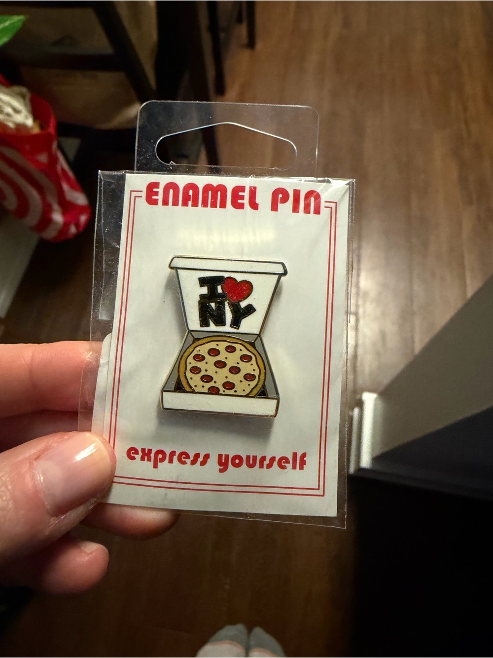 Enamel Pizza Pin - White & Red Design